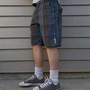 Vintage Billabong Plaid Surf Board Shorts, Blue/Brown, Men's Size 34